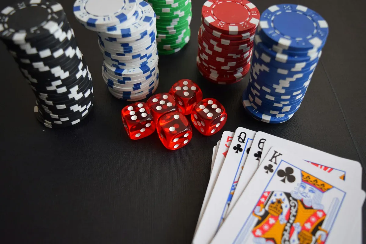 Casino mathematics and probability