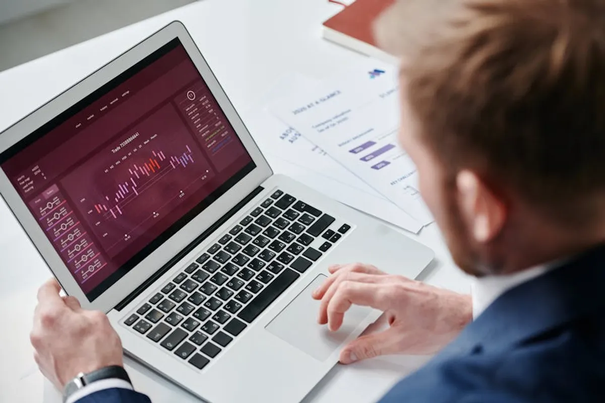 lapzoo.com in 2026: Search Interest, Use Cases, and Cautions