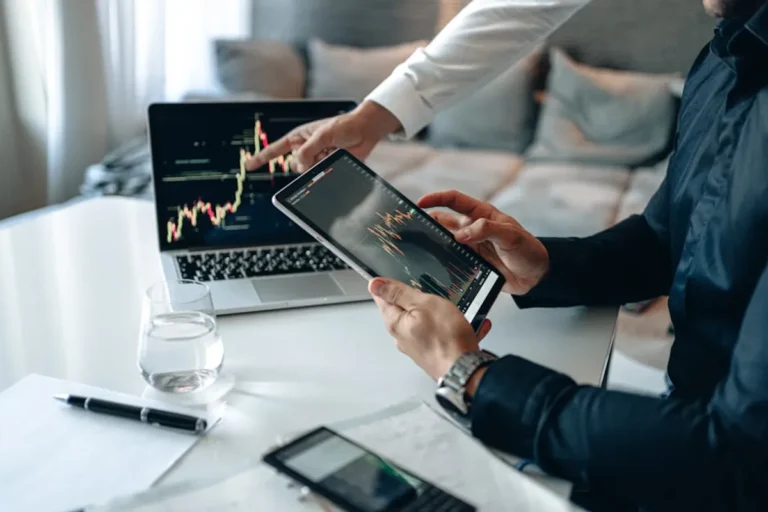 redeepseek.com in 2026: Search Interest, Use Cases, and Cautions